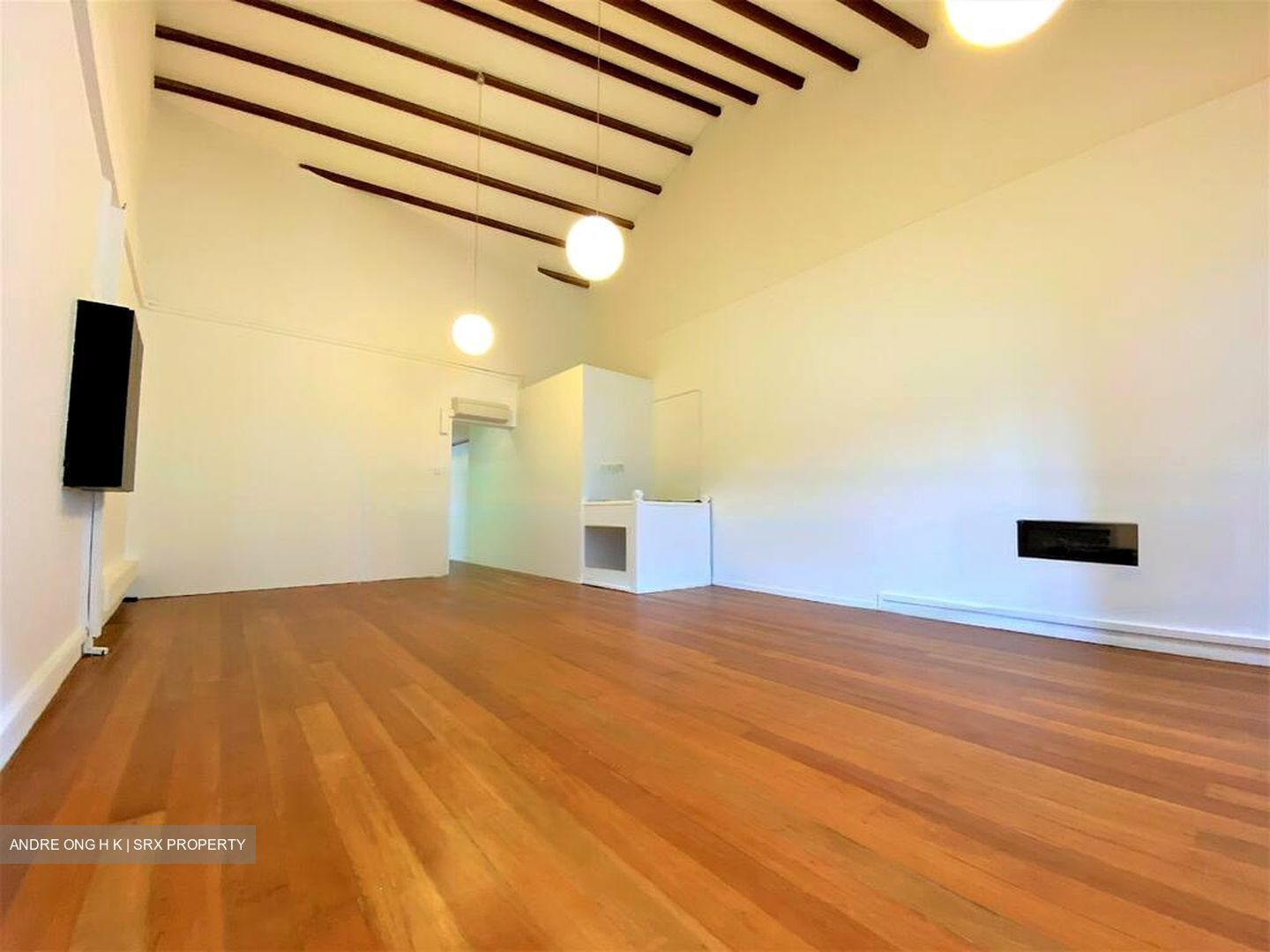 Tanjong Pagar Conservation Area (D2), Office #450786411